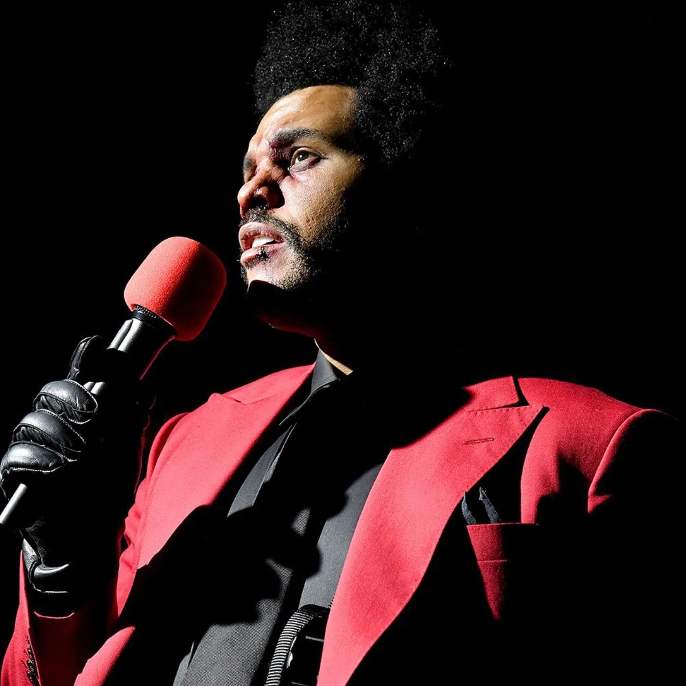 The Weeknd's Unbelievable Rise From Dark Beginnings to Global Pop Domination