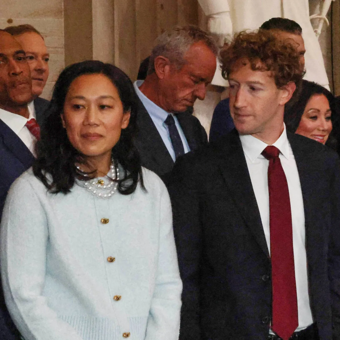 Mark Zuckerberg's wife was criticized for her fashion sense while Jeff Bezos's fiancée was praised!