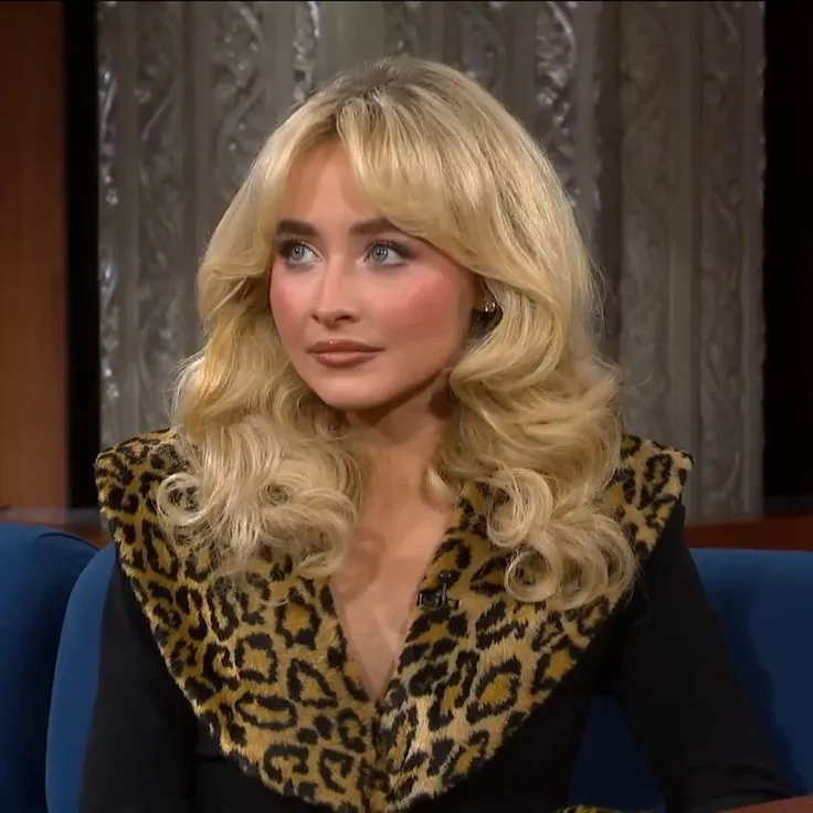 Disney Unleashes Fury After Sabrina Carpenter’s Bold Stage Moves—Rapunzel Role Rejected! 3 Disney Unleashes Fury After Sabrina Carpenter’s Bold Stage Moves—Rapunzel Role Rejected!