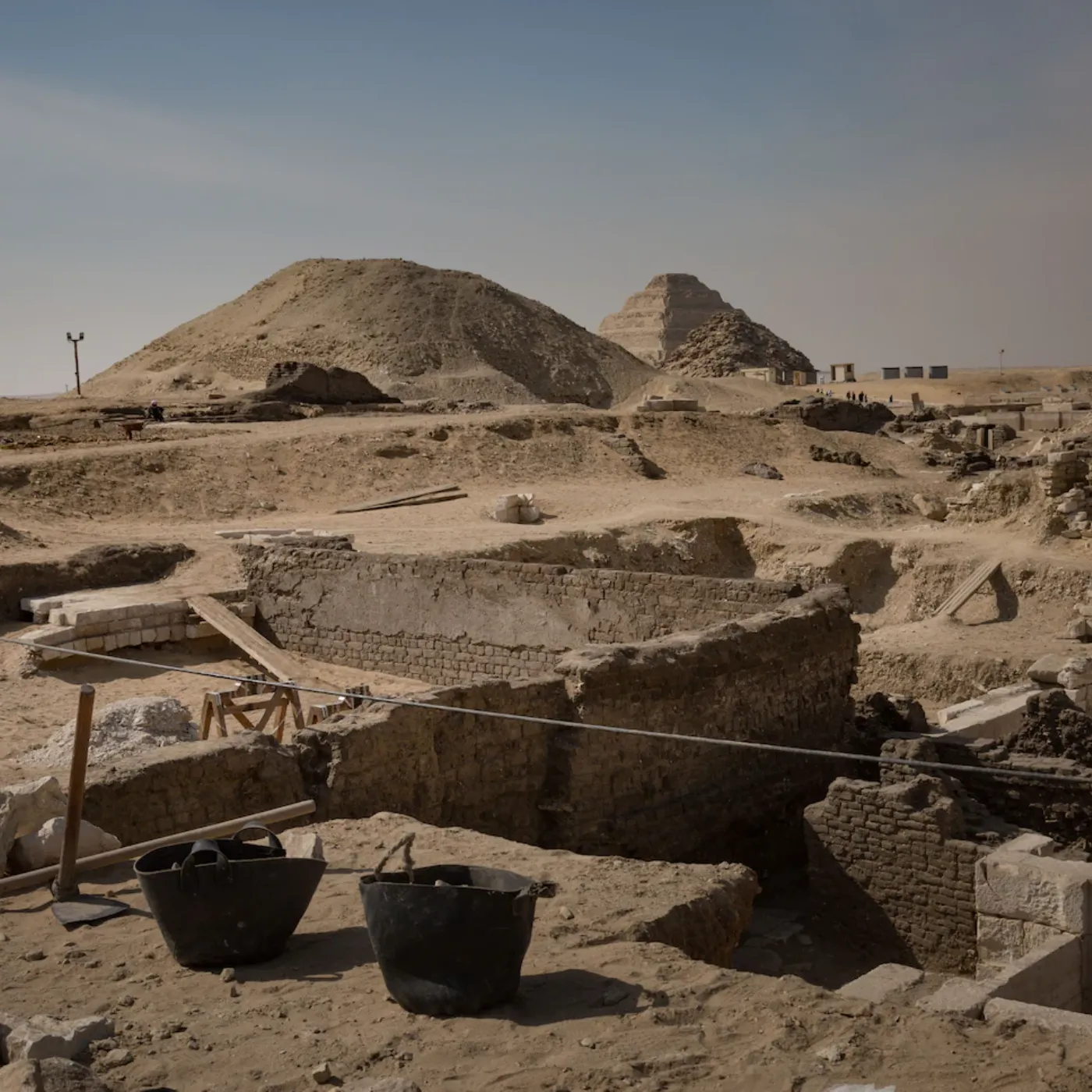 Egyptian Tombs Reveal Giant Alien Remains—The Truth Behind Ancient Pharaohs?