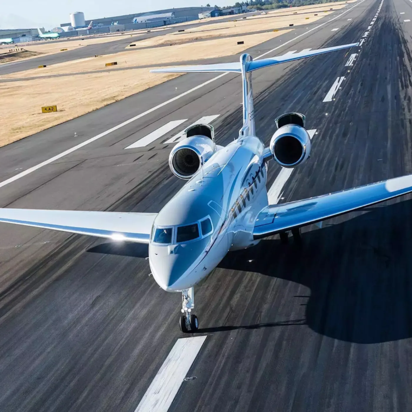 Exploring the $65 Million Gulfstream G650ER: The Private Jet of Elon Musk, Bill Gates, and Jeff Bezos with Near-Supersonic Speed and Unmatched Luxury