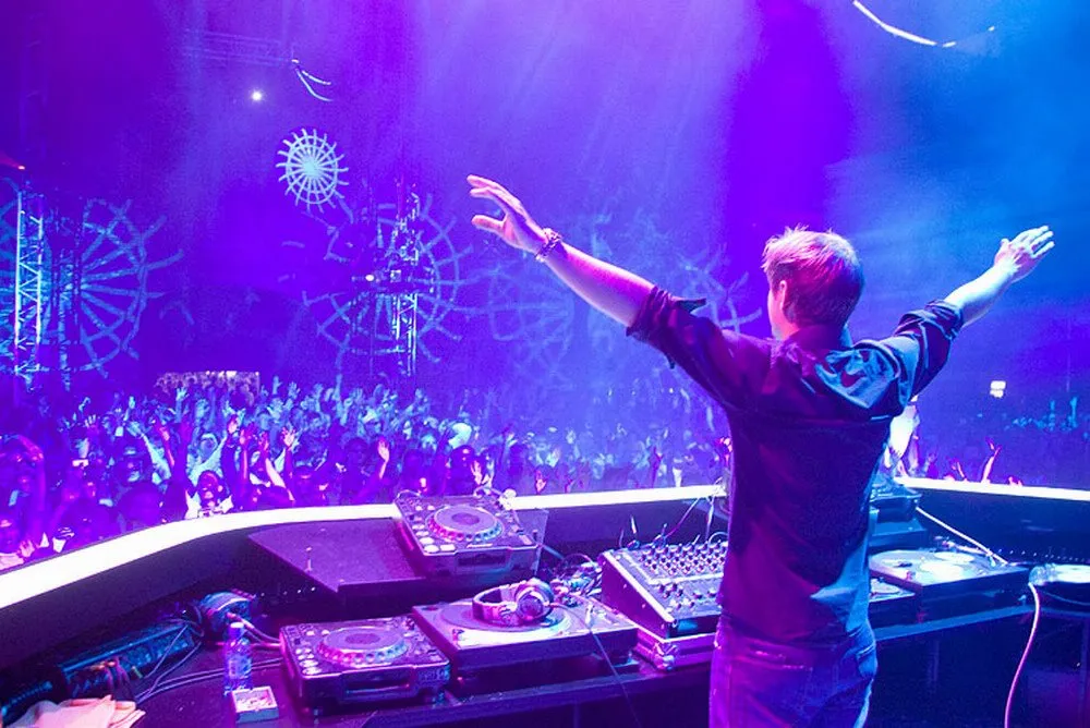 Armin van Buuren: number one DJ of the world | Heavenly Holland