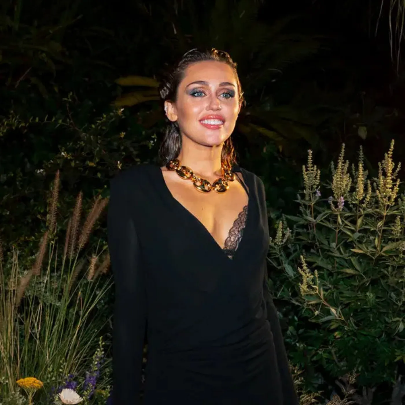 Miley Cyrus’s Secrets Unravel, Revealing Hidden Truths About Trace Cyrus