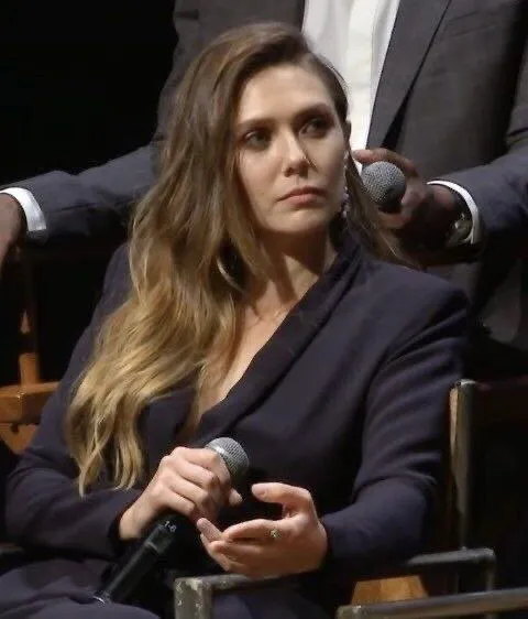 Elizabeth Olsen Breaks Silence on Wanda’s Fate—The Biggest MCU Theory Yet!