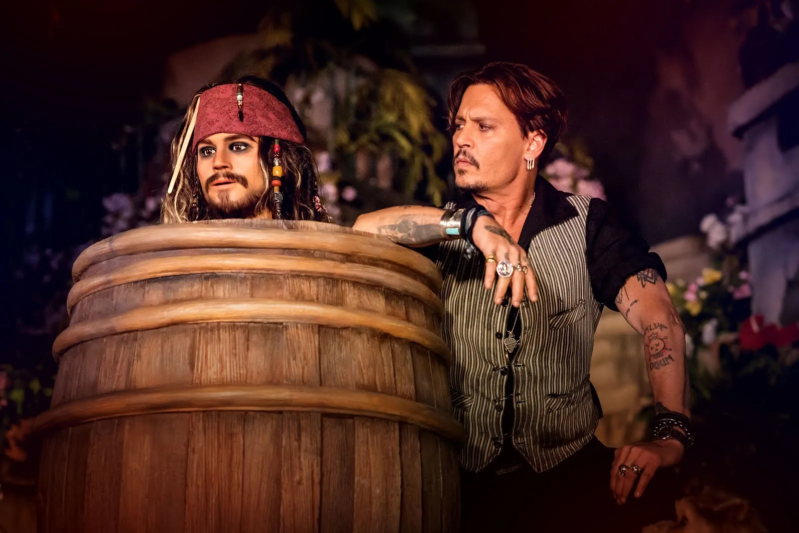 Disney and more: Exclusive: Johnny Depp Gets Sneak-Peek at Overhauled DLP  Pirates of the Caribbean Attraction Reopening July 24 !