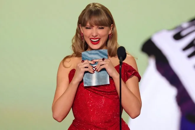 is the greatest pop star of the century, but Taylor Swift went home empty-handed at the 2025 Grammys, the dark truth behind it has been revealed 3 Taylor Swift trắng tay ở Grammy 2025 - Giải trí