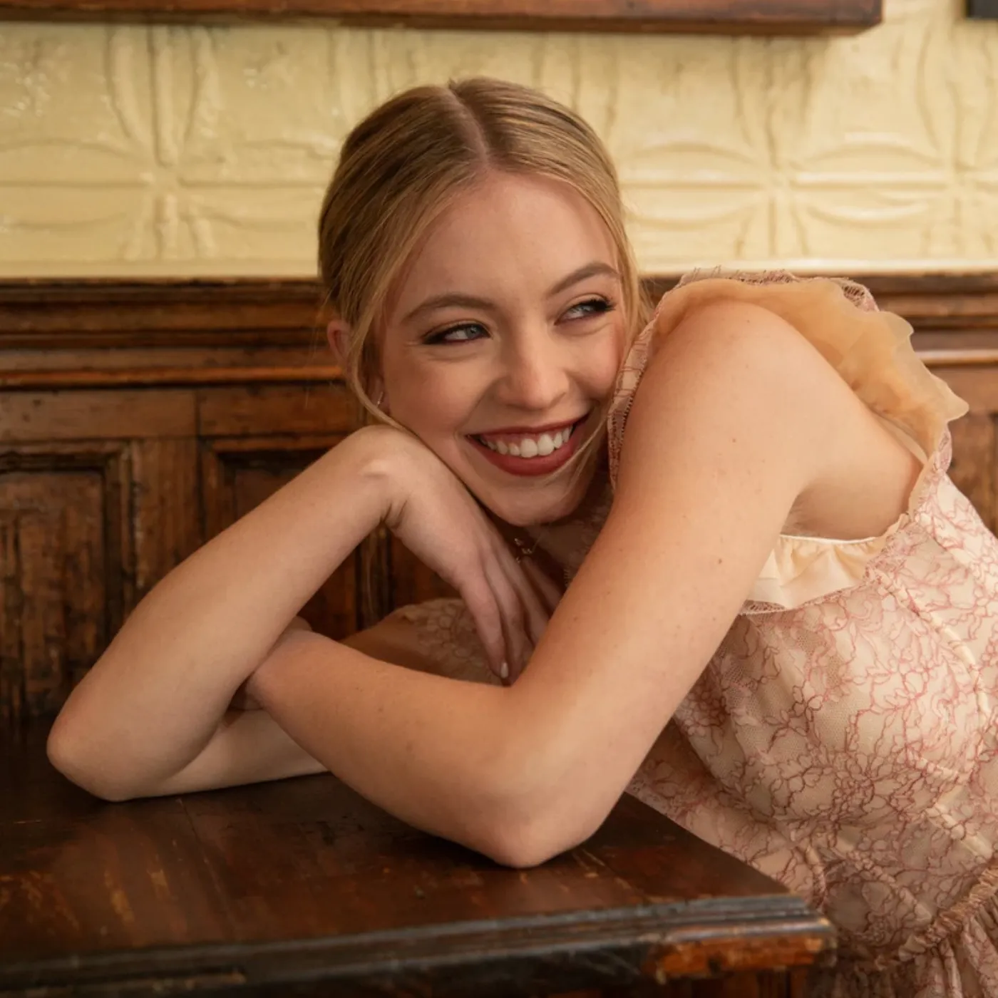 Sydney Sweeney’s Take on Bianca Censori’s Grammy Outfit Ignites a Firestorm