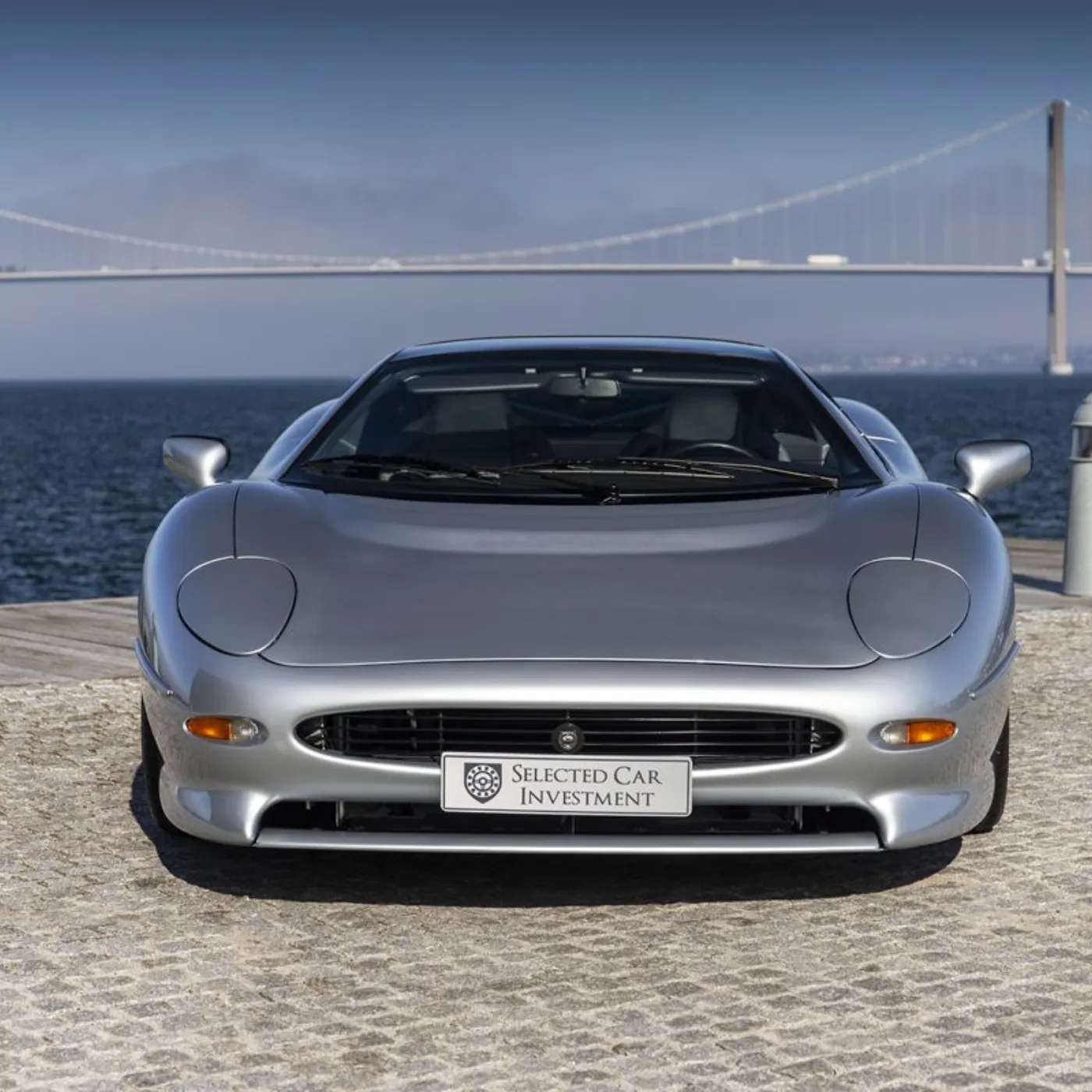 Bill Gates’ $1 Million Jaguar XJ220: An Iconic Masterpiece of Only 275 Units Worldwide