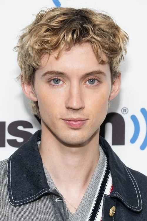 Troye Sivan’s Emotional Reveal About His Dad: How It Might Change His Music Forever