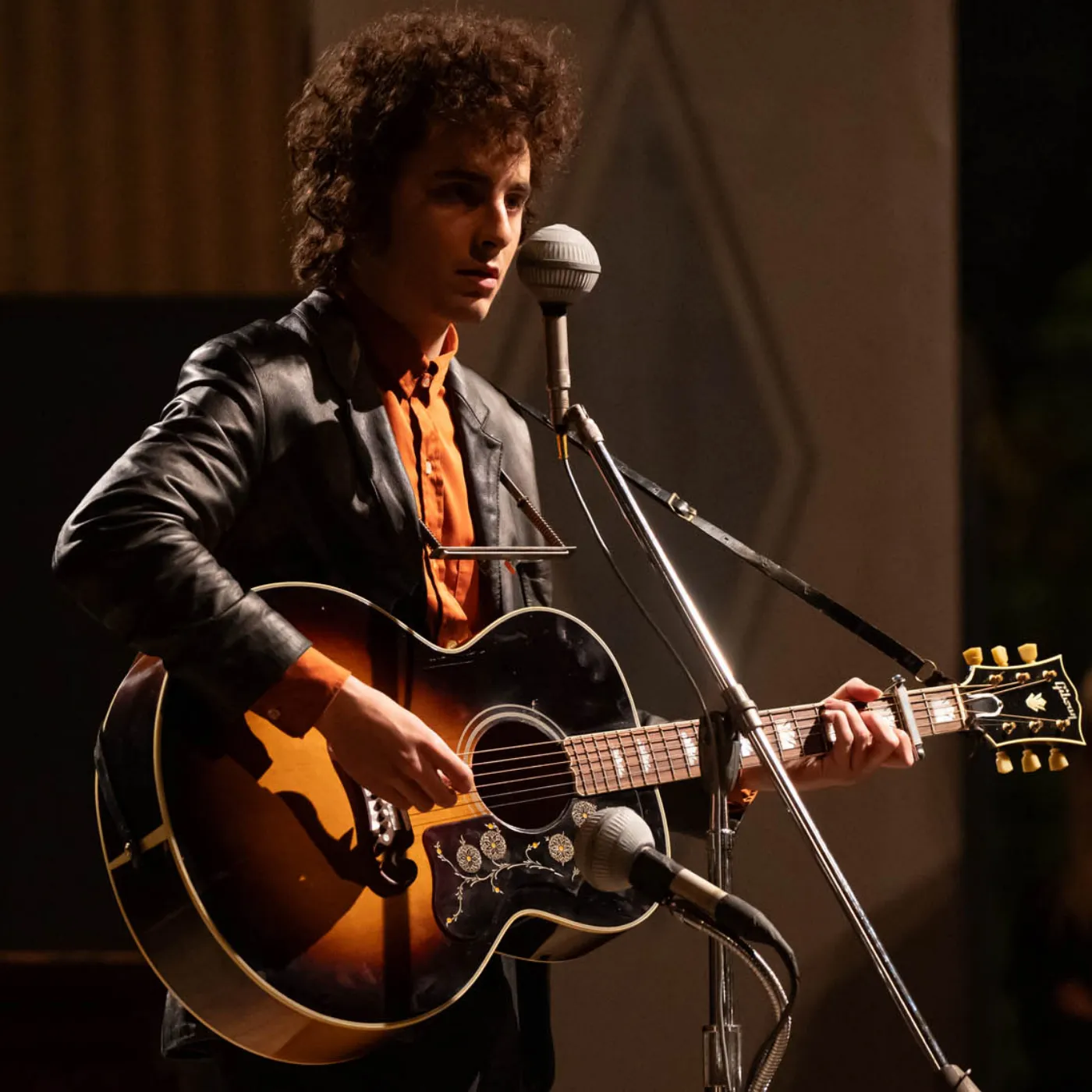 Timothée Chalamet’s Super Bowl Interview with Kendrick Lamar Ignites Kylie Jenner Buzz