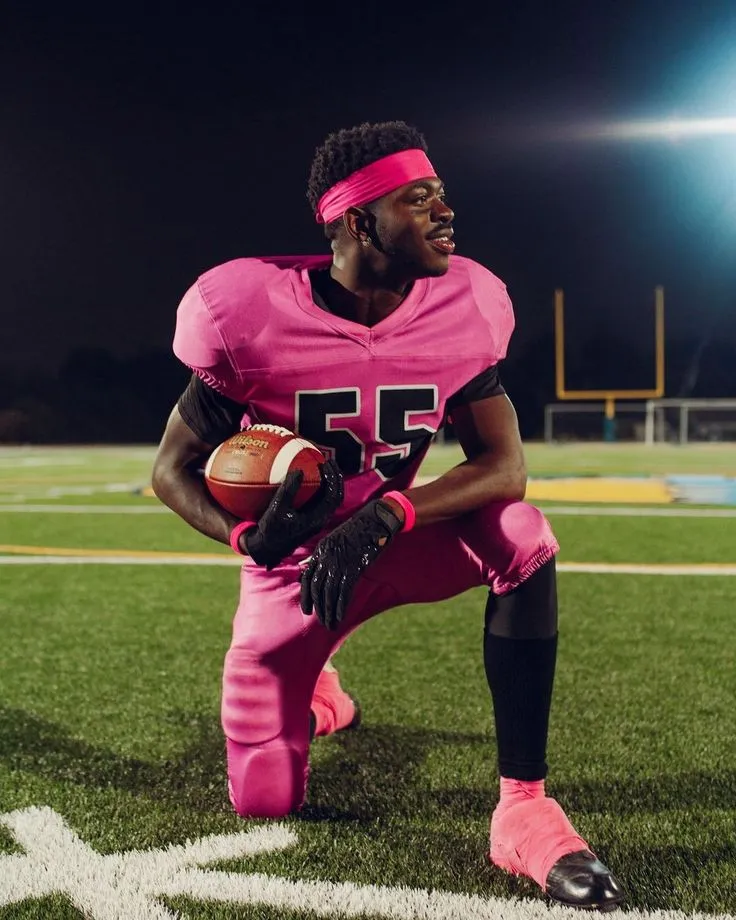 Lil Nas X: The Dream Boyfriend Everyone Secretly Wants 3 Lil Nas X: The Dream Boyfriend Everyone Secretly Wants