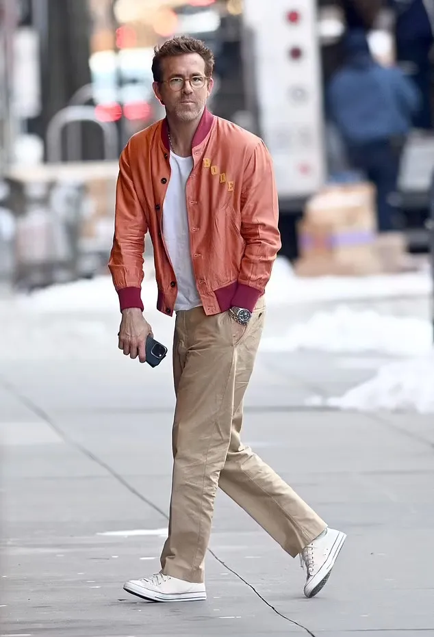 Ryan Reynolds and His Mother Tammy Join Forces Amid Legal Battle with Justin Baldoni, as Blake Lively Remains in Hiding 3 Ryan Reynolds and His Mother Tammy Join Forces Amid Legal Battle with Justin Baldoni, as Blake Lively Remains in Hiding