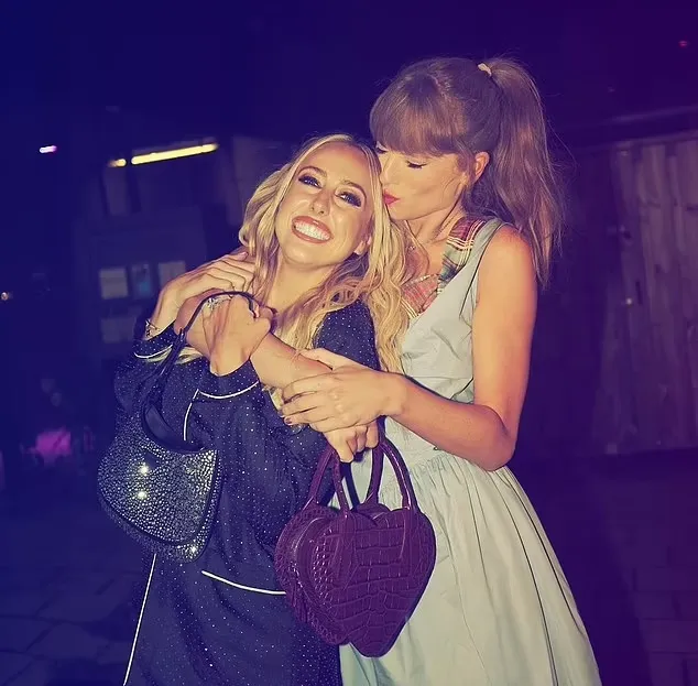 Why Brittany Mahomes Was Told to Keep Her Distance from Taylor Swift at Super Bowl 2025 Amid Public Backlash 4 Why Brittany Mahomes Was Told to Keep Her Distance from Taylor Swift at Super Bowl 2025 Amid Public Backlash