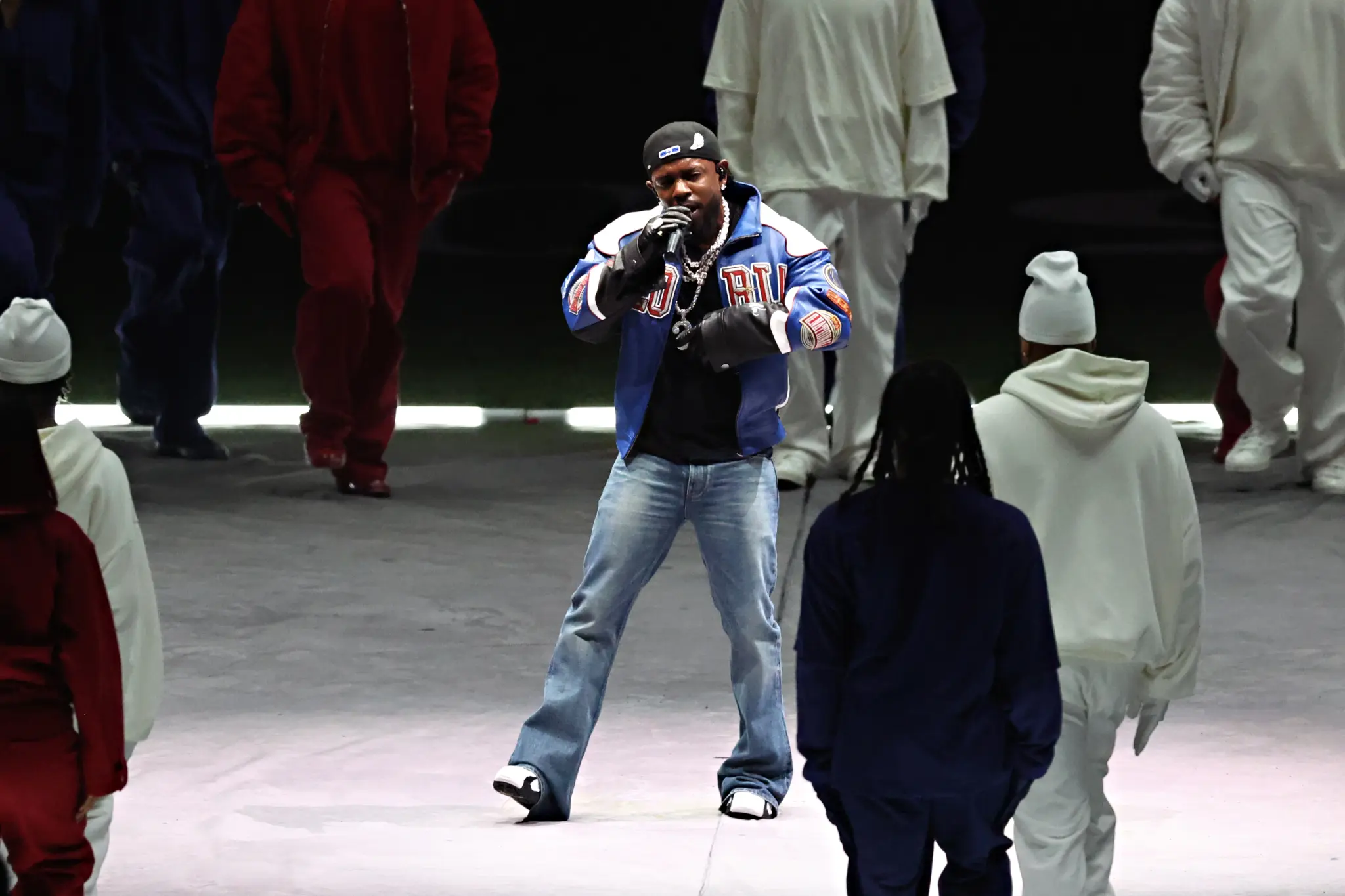 Bethenny Frankel Gets Stuck in Bathroom at Super Bowl Party in Miami: ‘This is Ridiculous!’