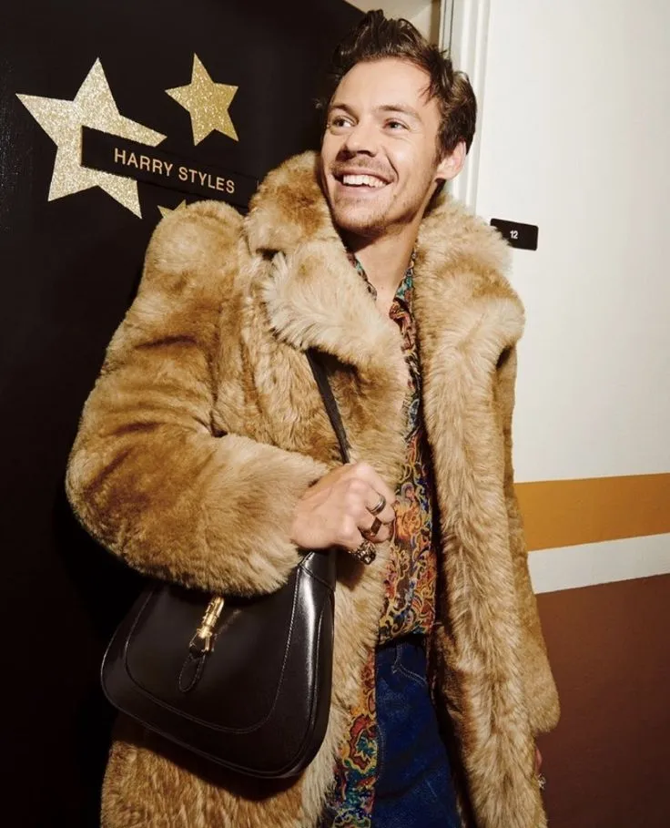 Harry Styles’ Secret to Staying on Top—A True Master of Reinvention!