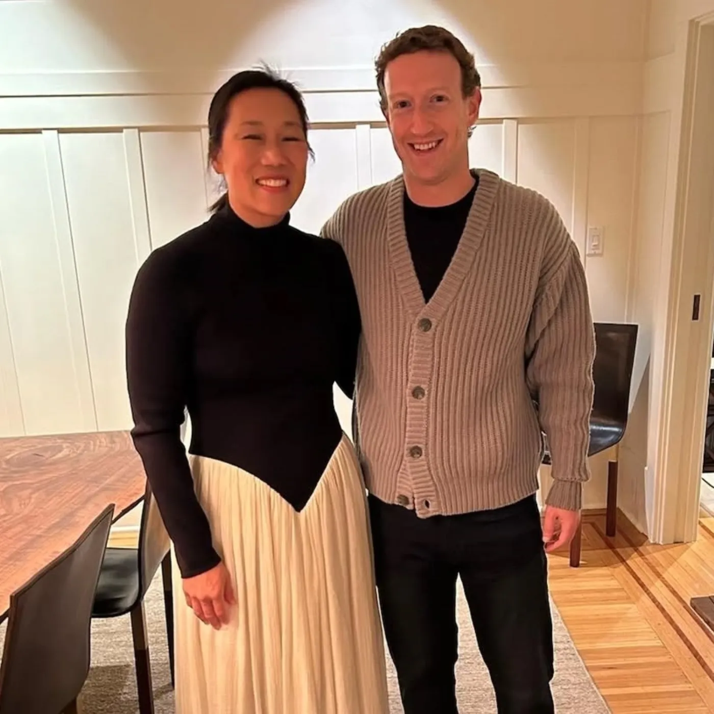 The Elegance in Mark Zuckerberg and His Wife's Fashion Style Earns Widespread Admiration