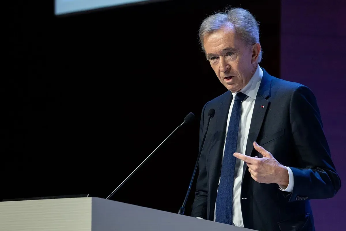 The Rise of the Trillion-Dollar Club: Five Billionaires on Track to Reach $1 Trillion 6 The Rise of the Trillion-Dollar Club: Five Billionaires on Track to Reach $1 Trillion