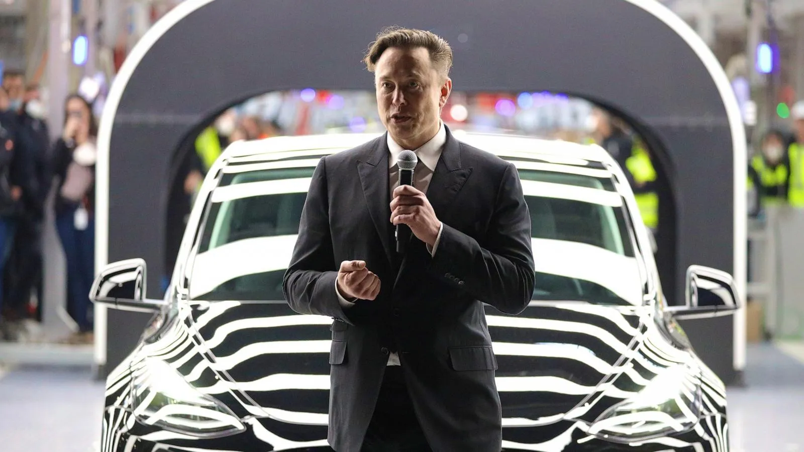 Elon Musk’s Fortune Takes a Hit as Tesla Shares Plummet