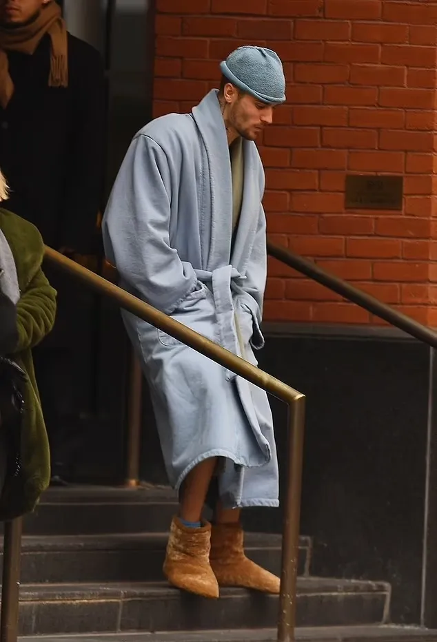 Justin Bieber Steps Out in a Bathrobe While Hailey Turns to Kendall for Support