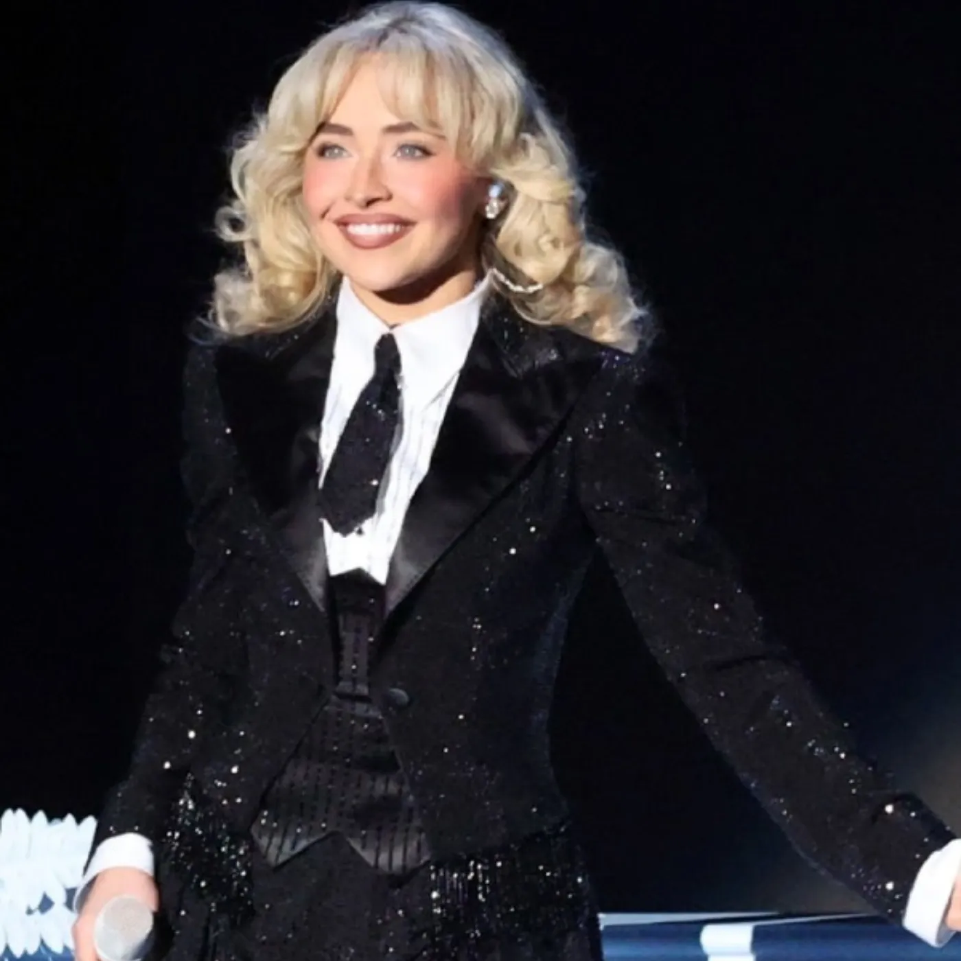 How the Grammys Breathed New Life into Sabrina Carpenter's Career 2 How the Grammys Breathed New Life into Sabrina Carpenter's Career