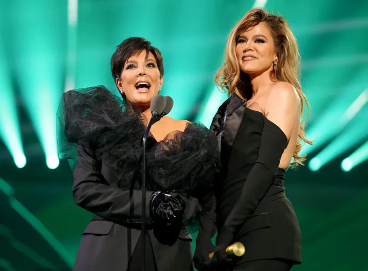 Khloé Kardashian and Kim’s Surprising Requests for Kris Jenner’s Will – Who Wants What?