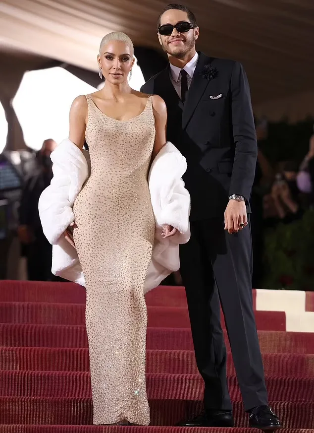 Kim Kardashian Oils Up in a Bikini for Sultry Beach Photos After Surprise Reunion with A-List Ex 5 Kim Kardashian Oils Up in a Bikini for Sultry Beach Photos After Surprise Reunion with A-List Ex