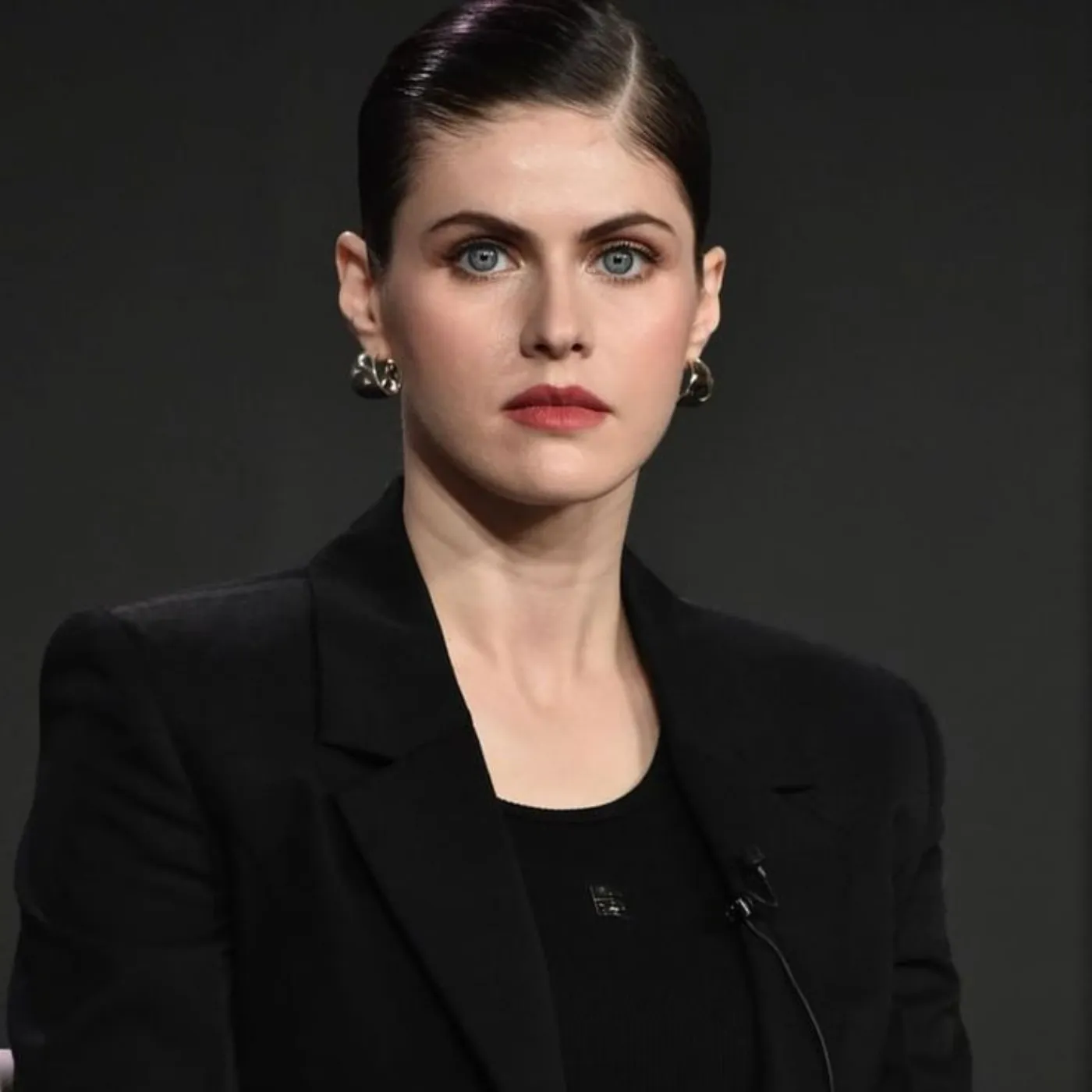 Alexandra Daddario Is Shocked As This Secret Is Revealed