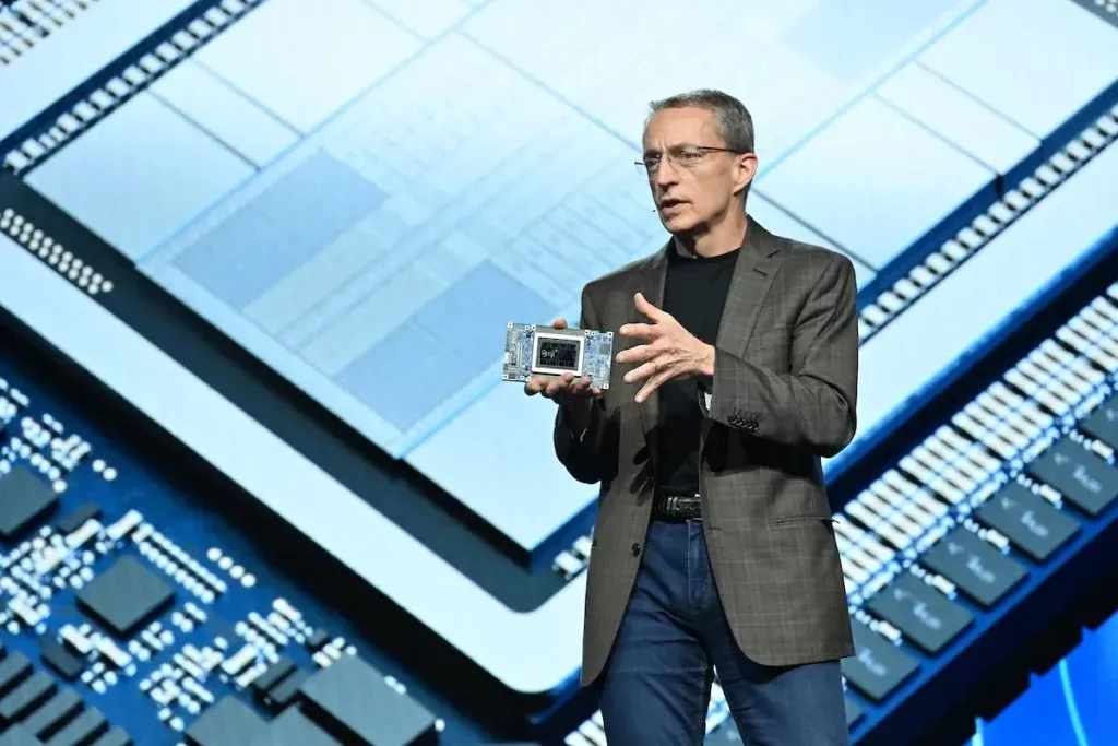 Bill Gates Sounds the Alarm: Is Intel Losing Its Edge in the AI Chip Race?