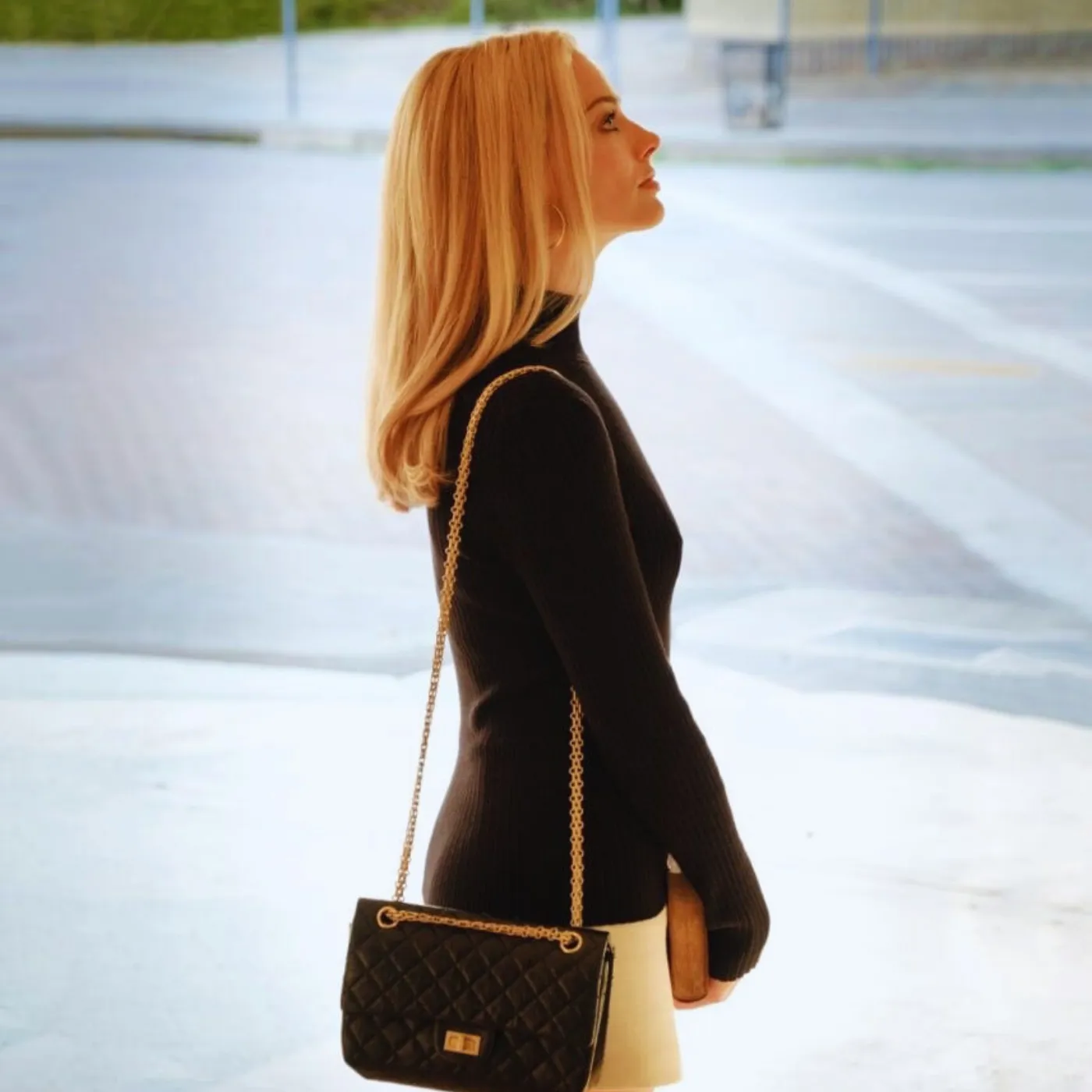 Margot Robbie’s Angelic Sharon Tate Transformation Is Sending the Internet into Meltdown