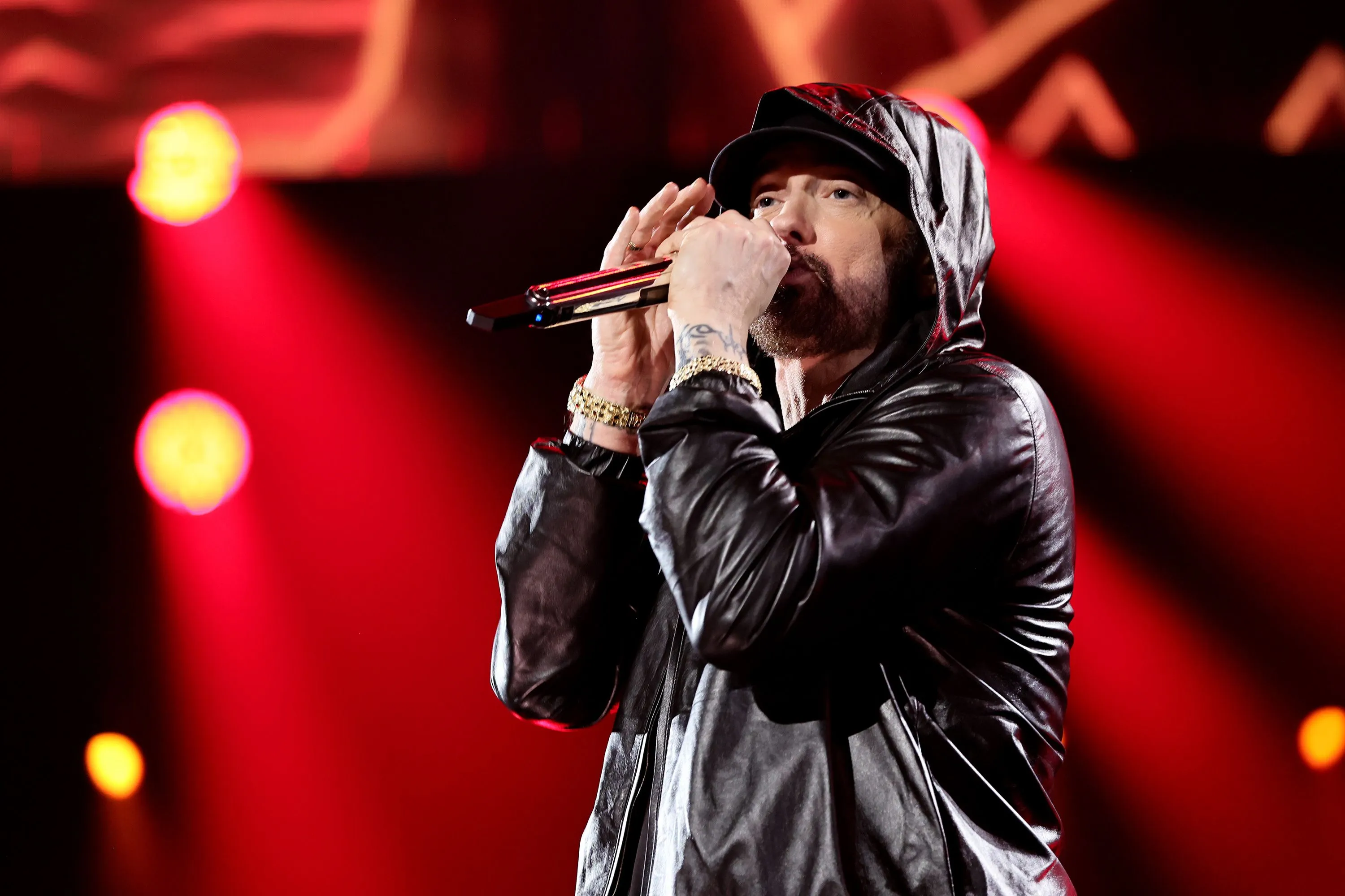 Eminem releases 'Houdini' single with a star-filled music video ...