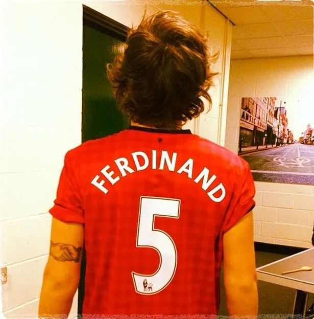 Harry Styles hangs with Rio Ferdinand