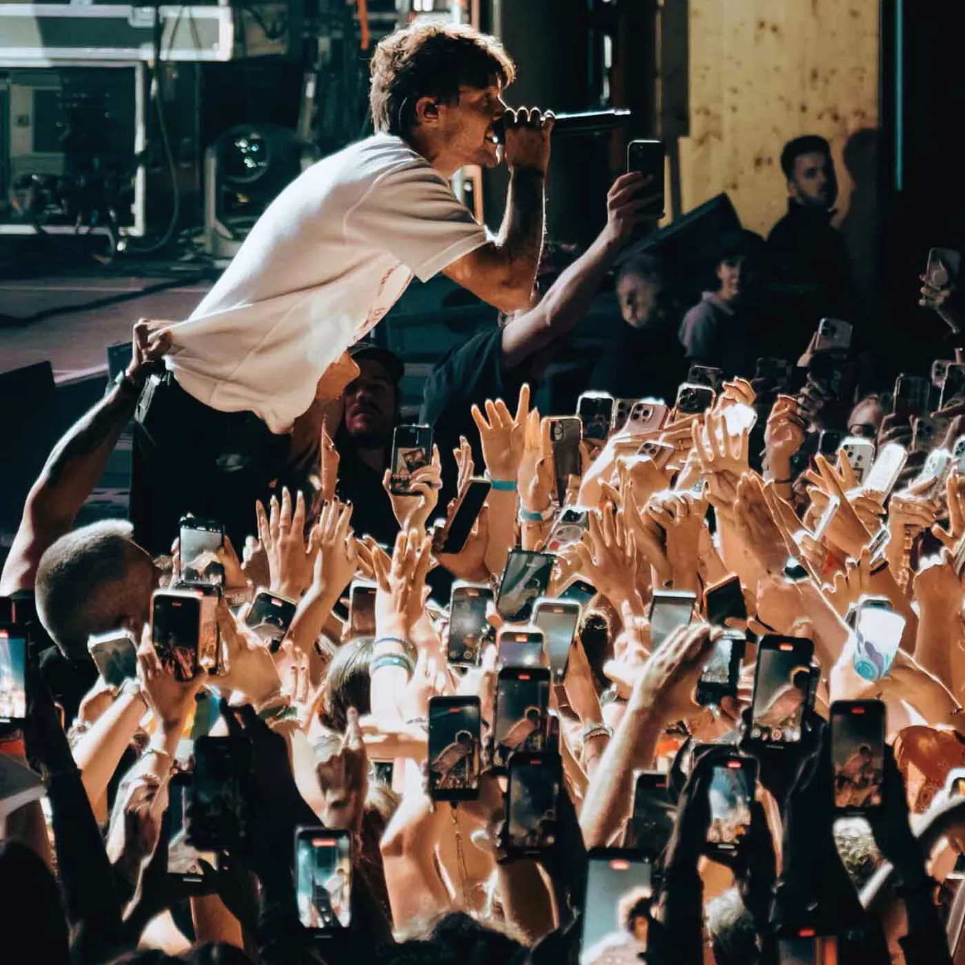 Louis Tomlinson Shuts Down Brutal Conspiracy Buzz with Raw Confession