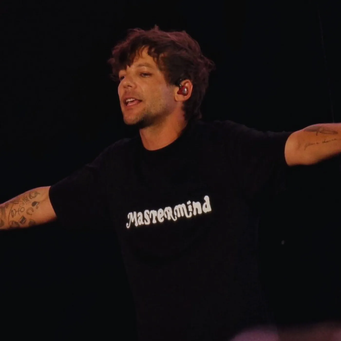 Louis Tomlinson Shuts Down Brutal Conspiracy Buzz with Raw Confession