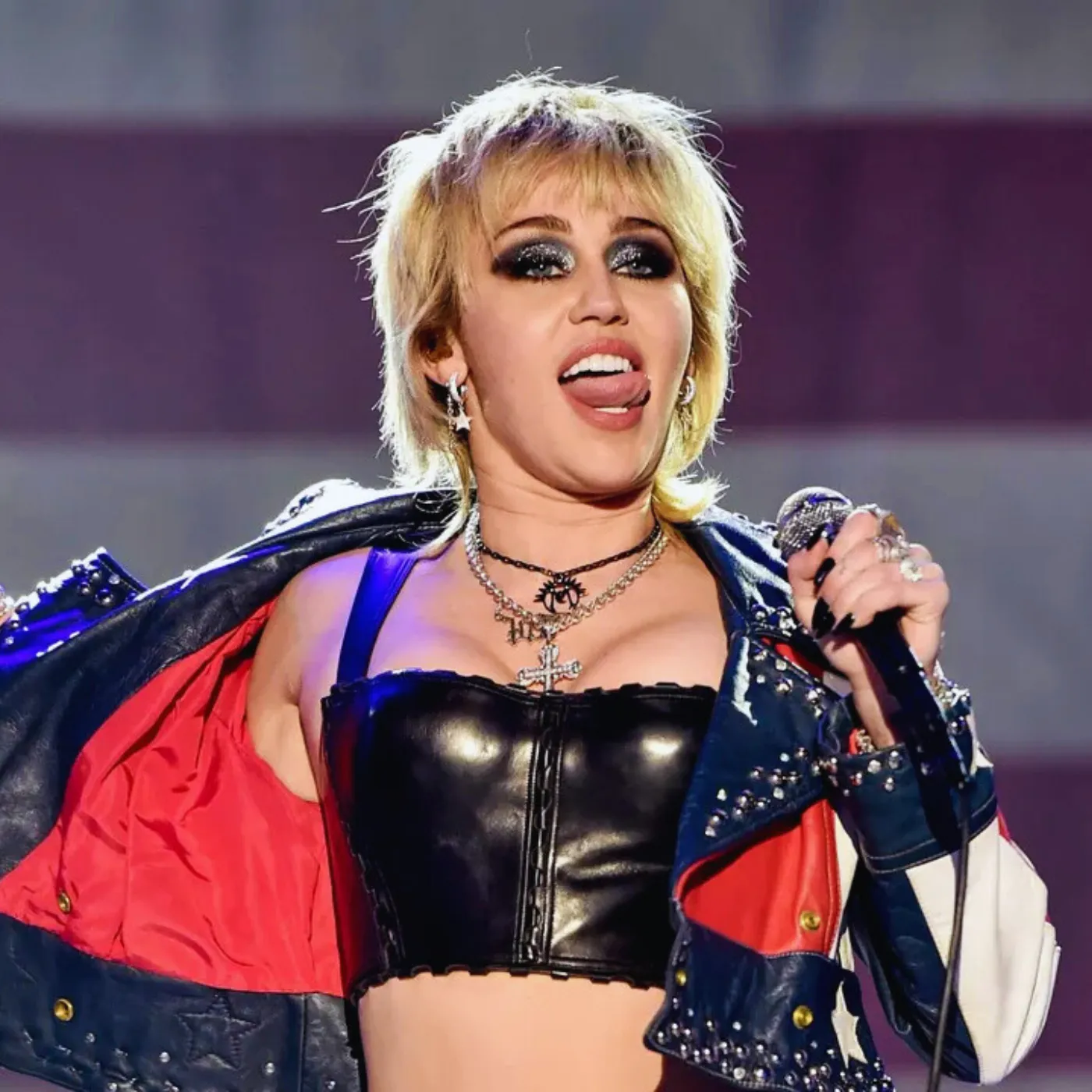 Miley Cyrus Poised for MTV History as Britney Spears Sparks Wild VMA
